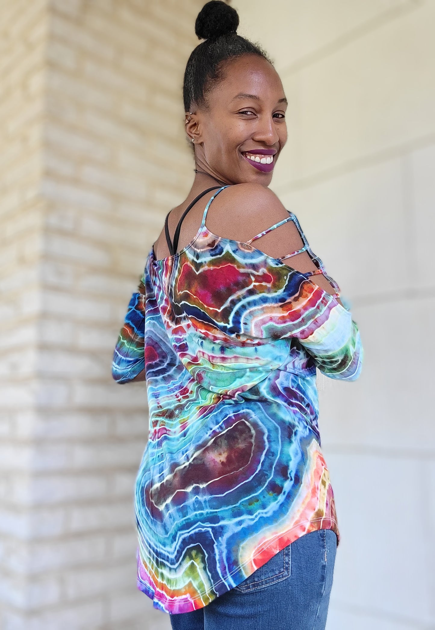 Medium rayon 3/4 cut out sleeve blouse