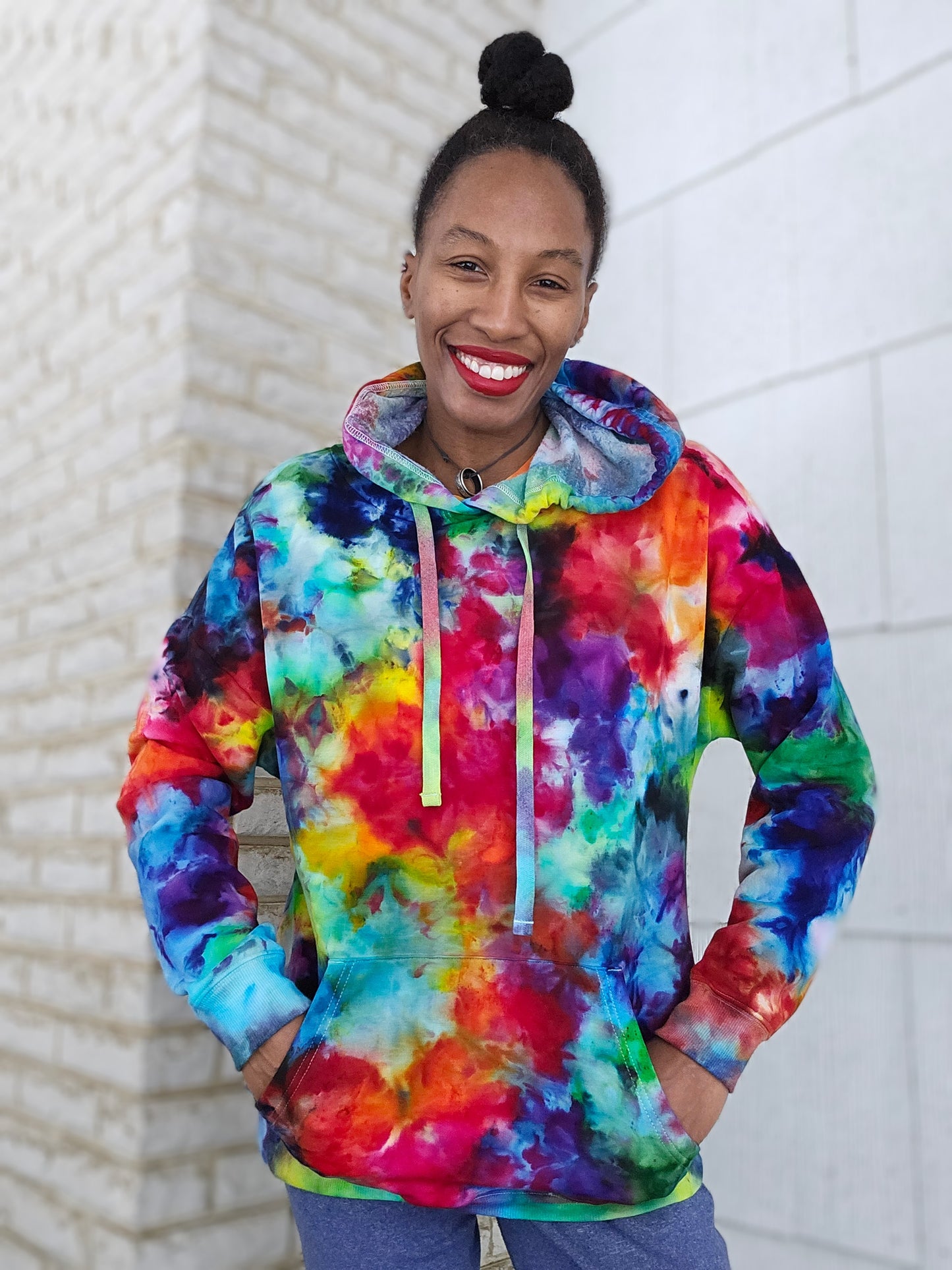 Size Medium Ladies Hoodie( Mediumweight)
