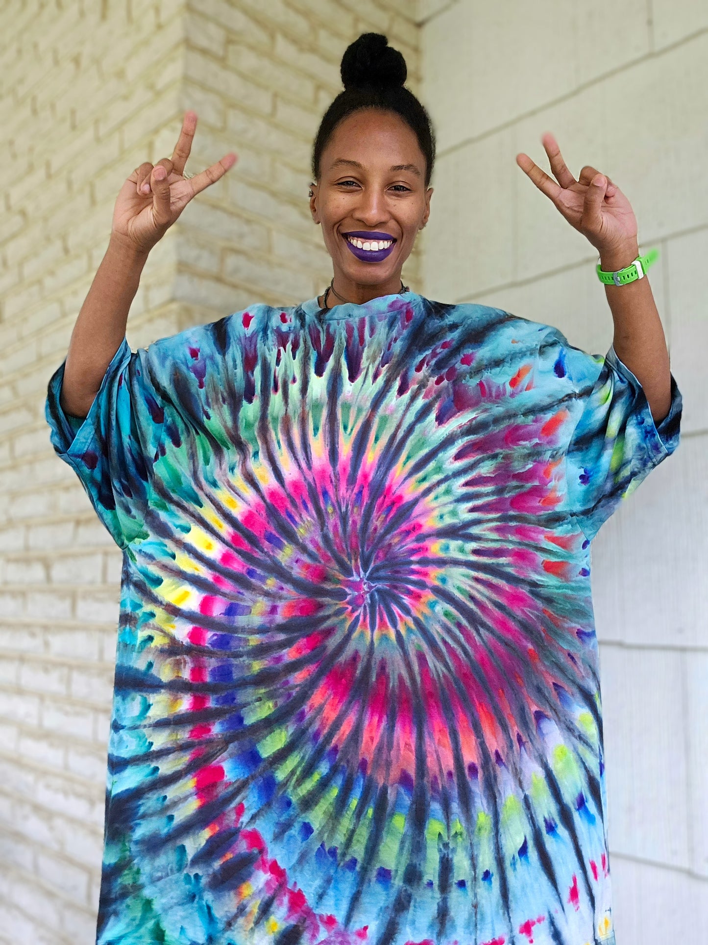 Dancing Robin Unisex 3XL (FITS A 4XL)