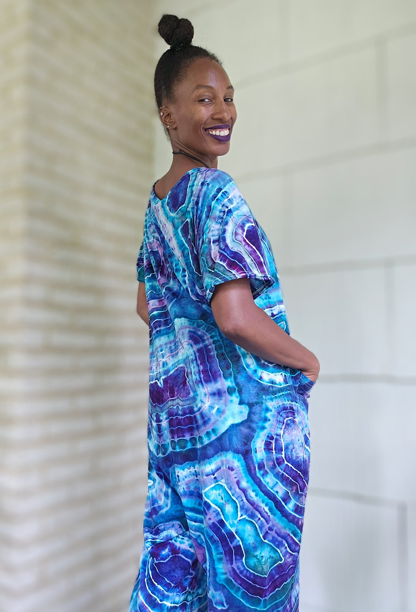 Oversize Women's One Piece Button Up Jumpsuit (Size Large)