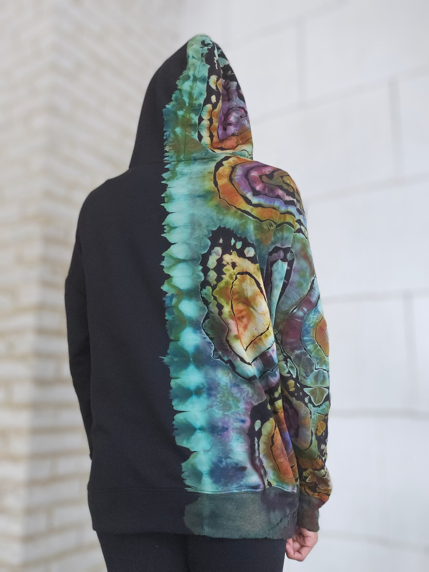 Ladies Buffalo hoodie Extra Large(RUNS SMALL)see description for measurements