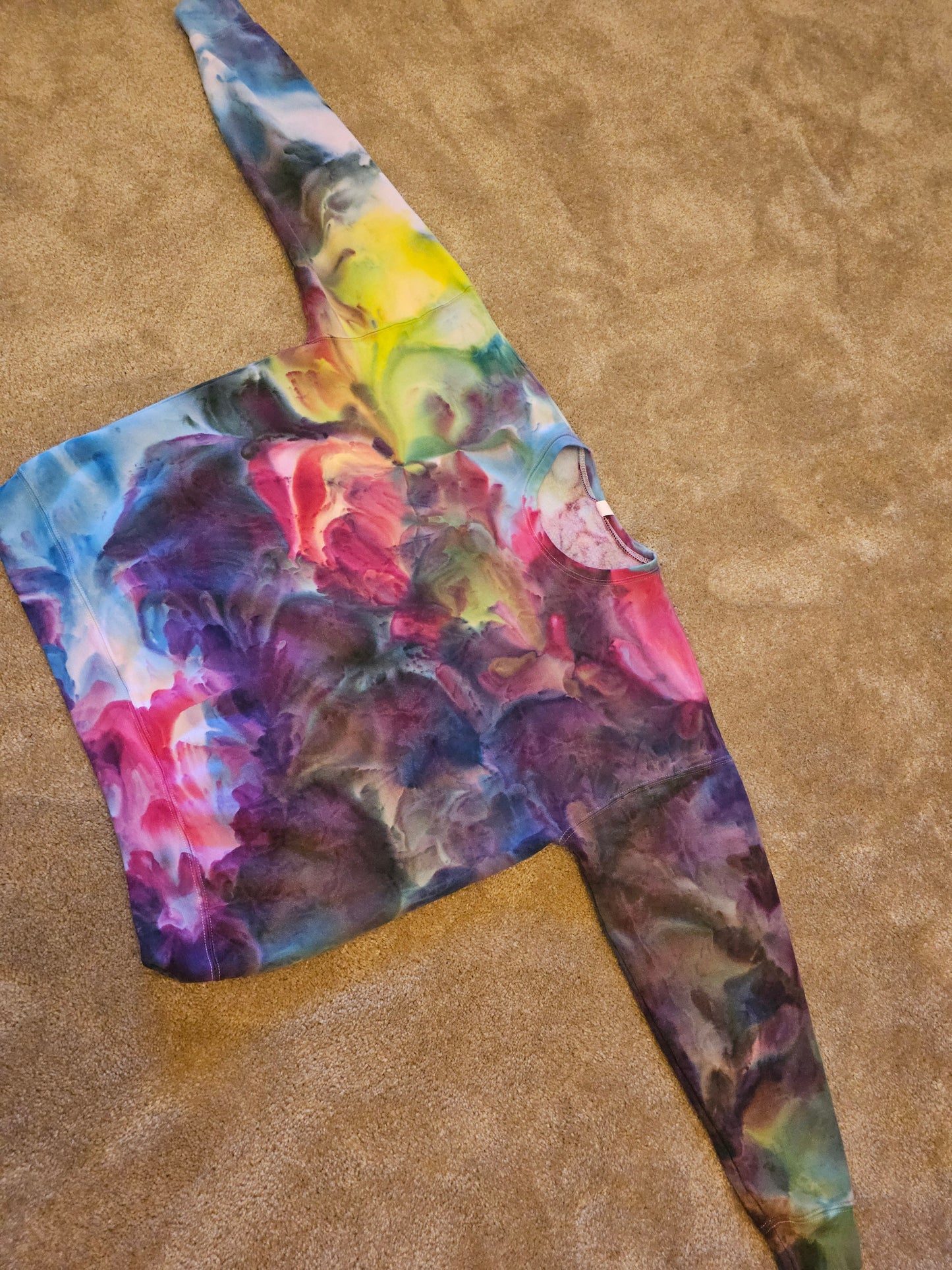 Extra Large Unisex Fleece Crew Neck
