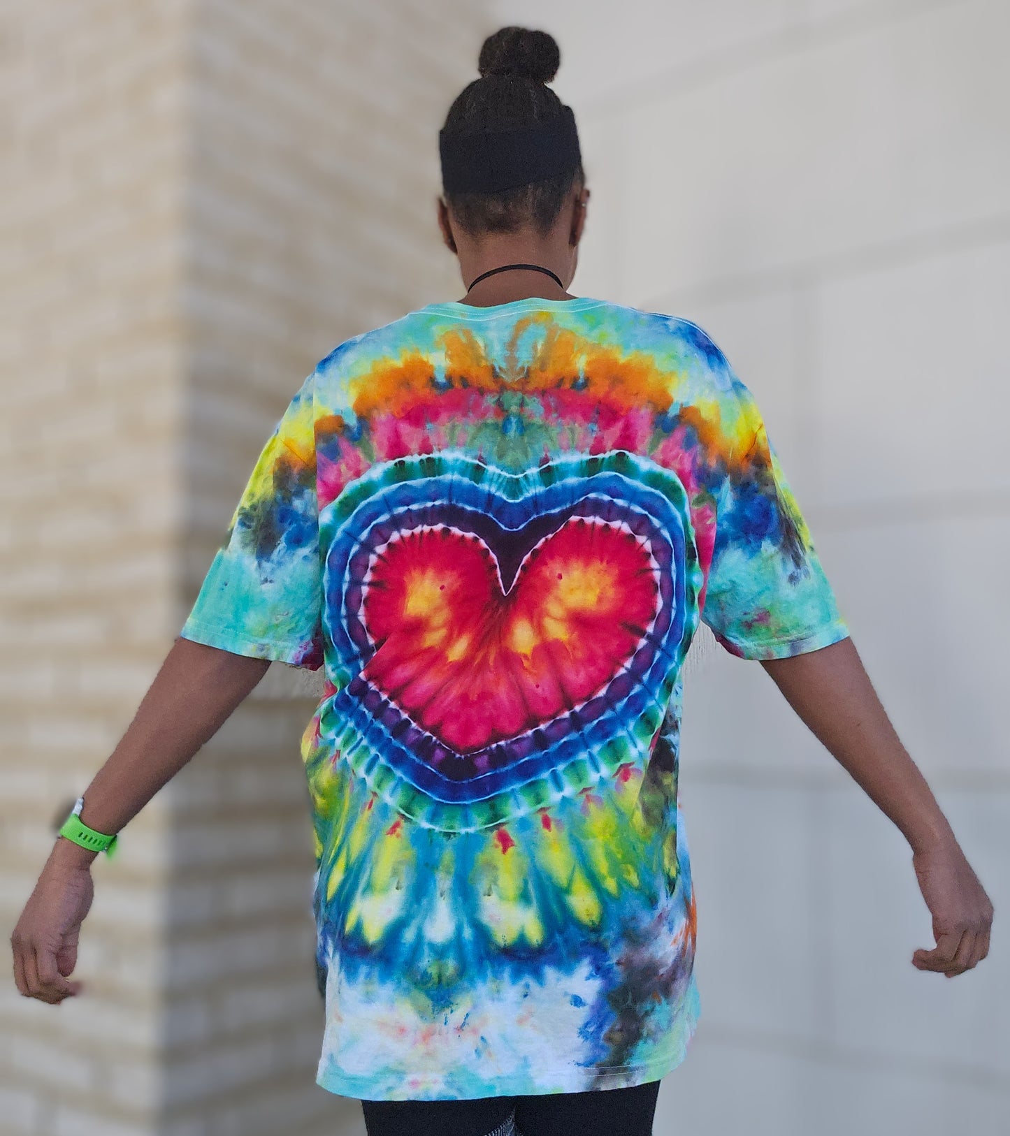 Extra Large Unisex Peace Sign and Heart Shirt