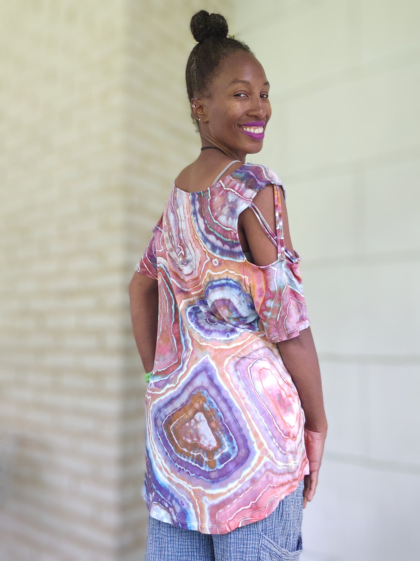 2XL Short Sleeve Cutout Top