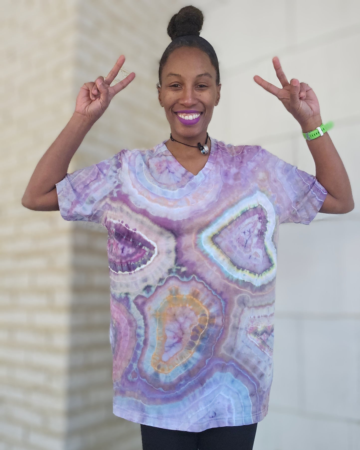 Extra Large Unisex V-Neck Shirt