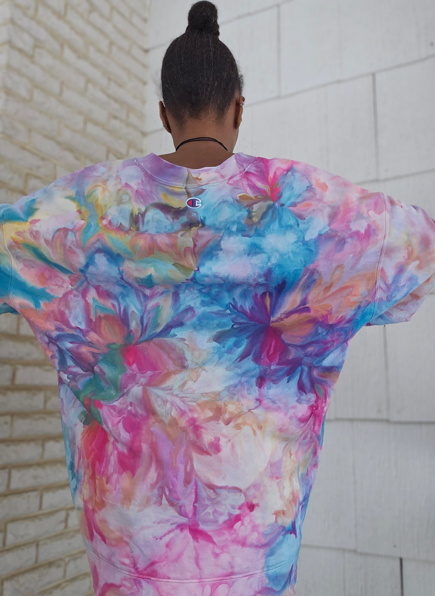 Extra Large Women's Long Sleeve V-Neck French Terry Pullover (PLEASE READ DESCRIPTION)