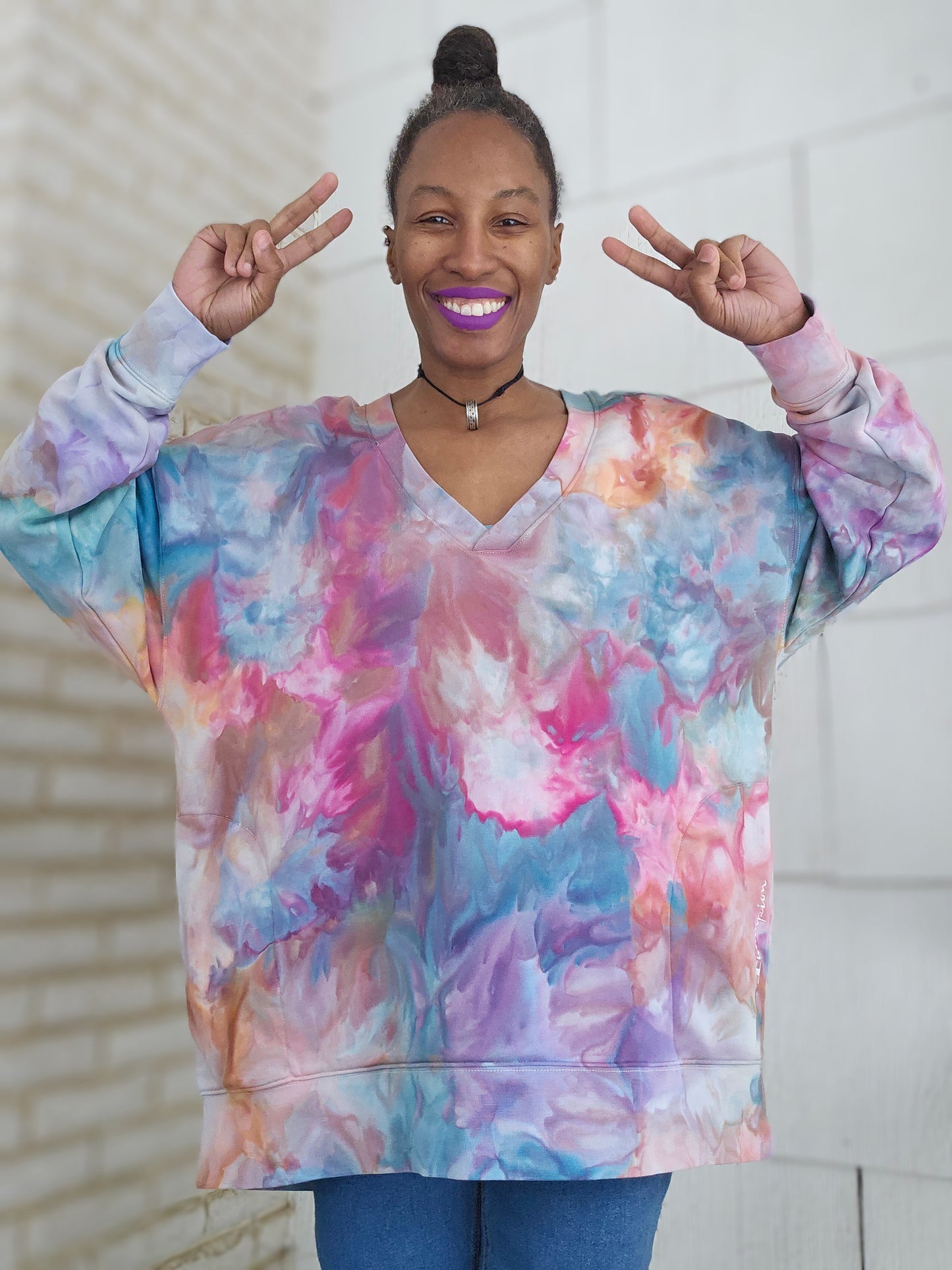 1X (Not Extra Large!) Women's Long Sleeve V-Neck French Terry Pullover (PLEASE READ DESCRIPTION)