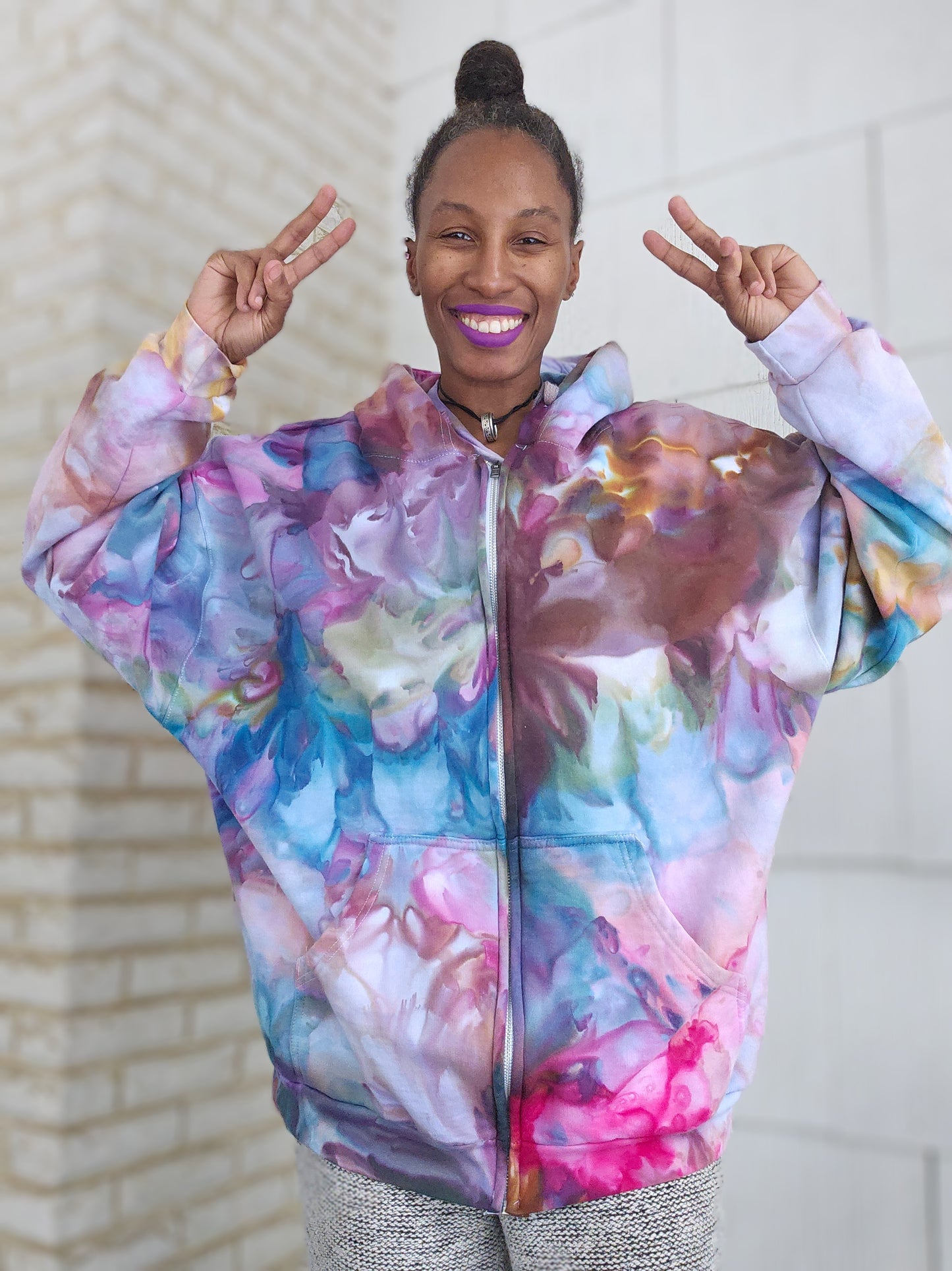 2XL Unisex Zipper Hoodie (SEE DESCRIPTION BELOW FOR MEASUREMENTS)