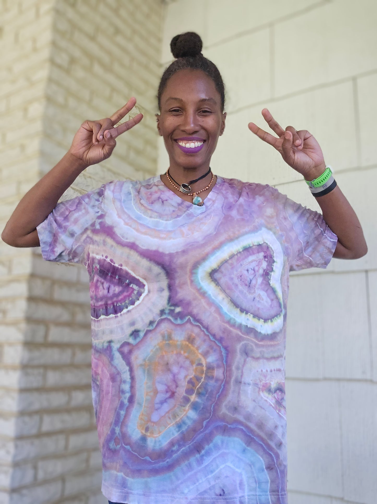 Extra Large Unisex V-Neck Shirt