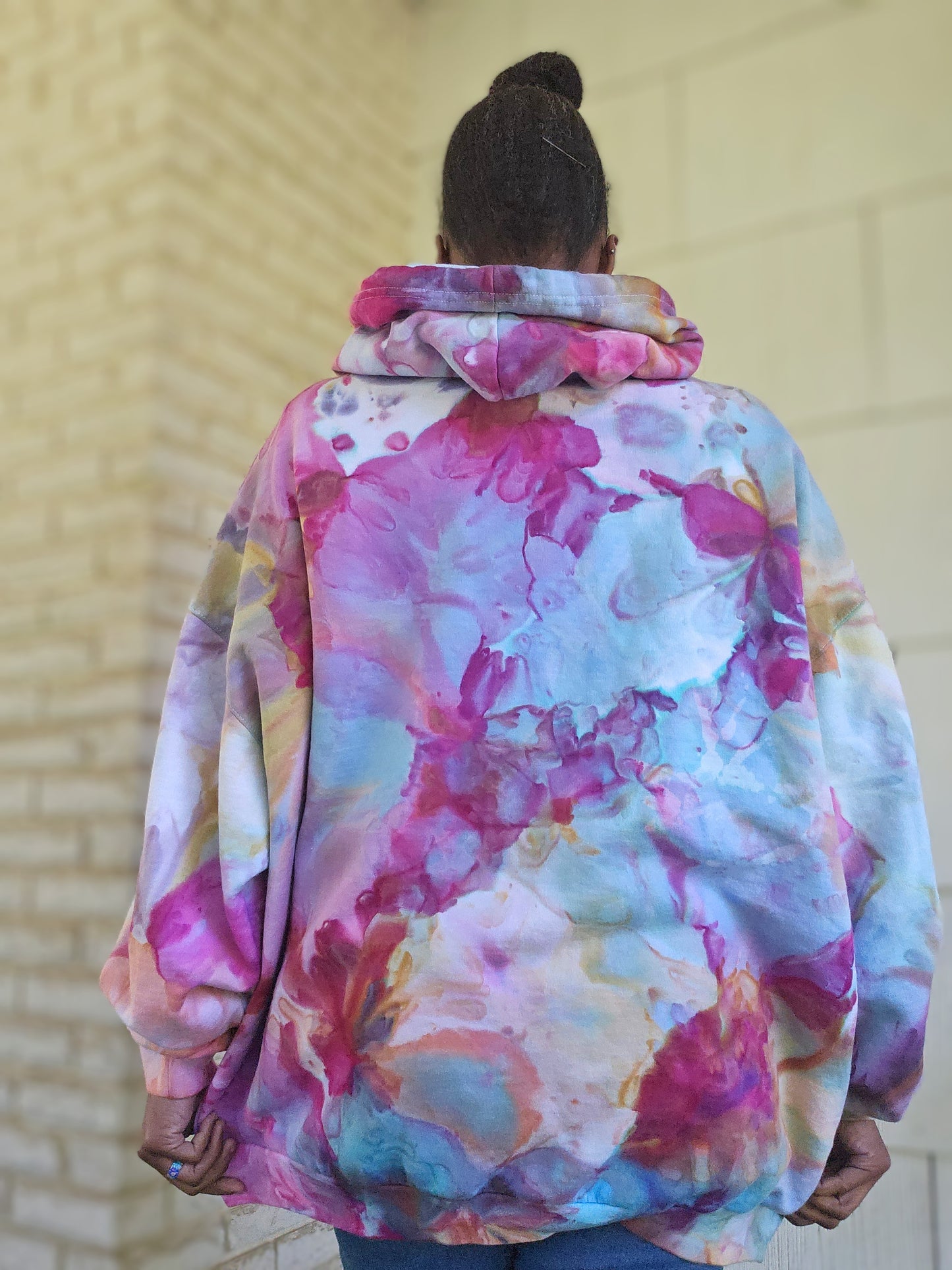 3XL Unisex Zipper Hoodie (discount for bleach stain on back) See Photos and description)