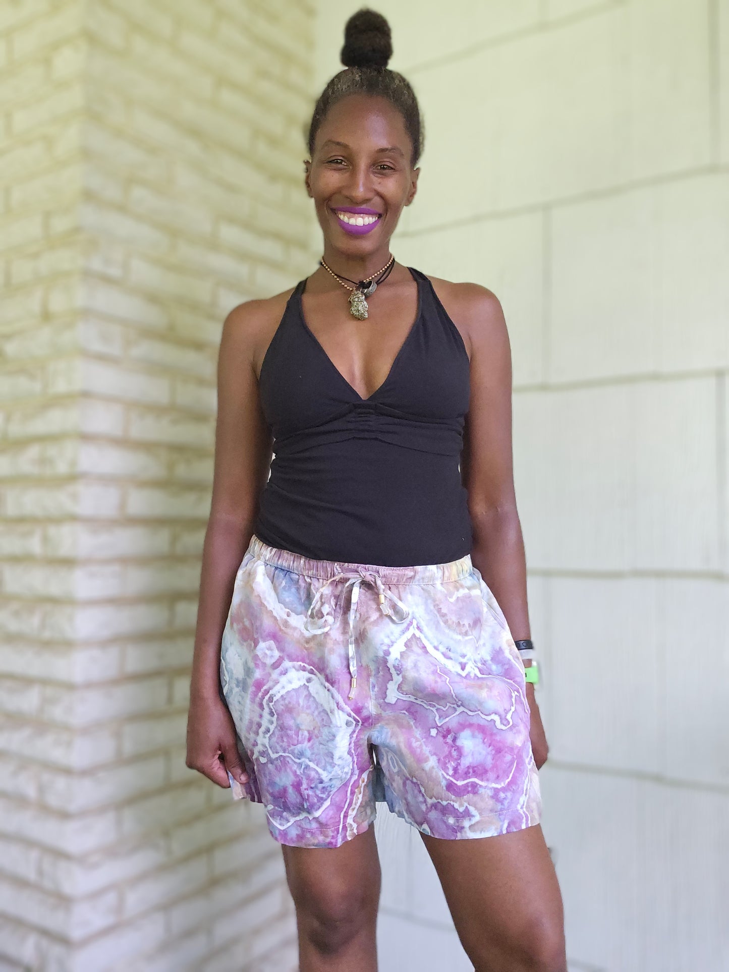 Medium 100% Linen Drawstring Shorts