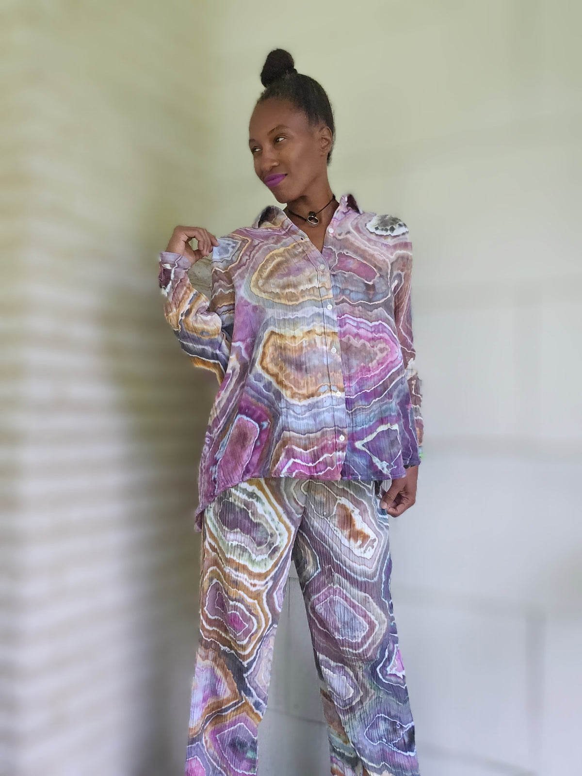 Small cotton gauze dutton-down long sleeve with open tie back/ Matching Small cotton gauze smocked waistband pants set