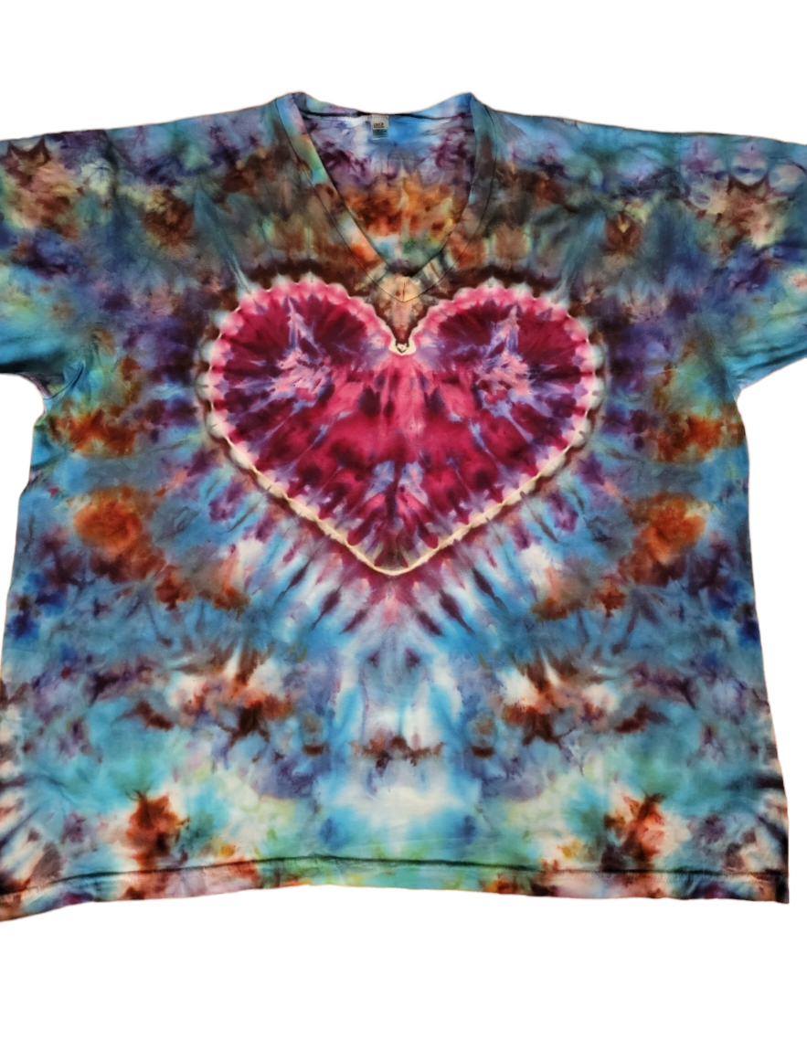 2XL  V-Neck Heart